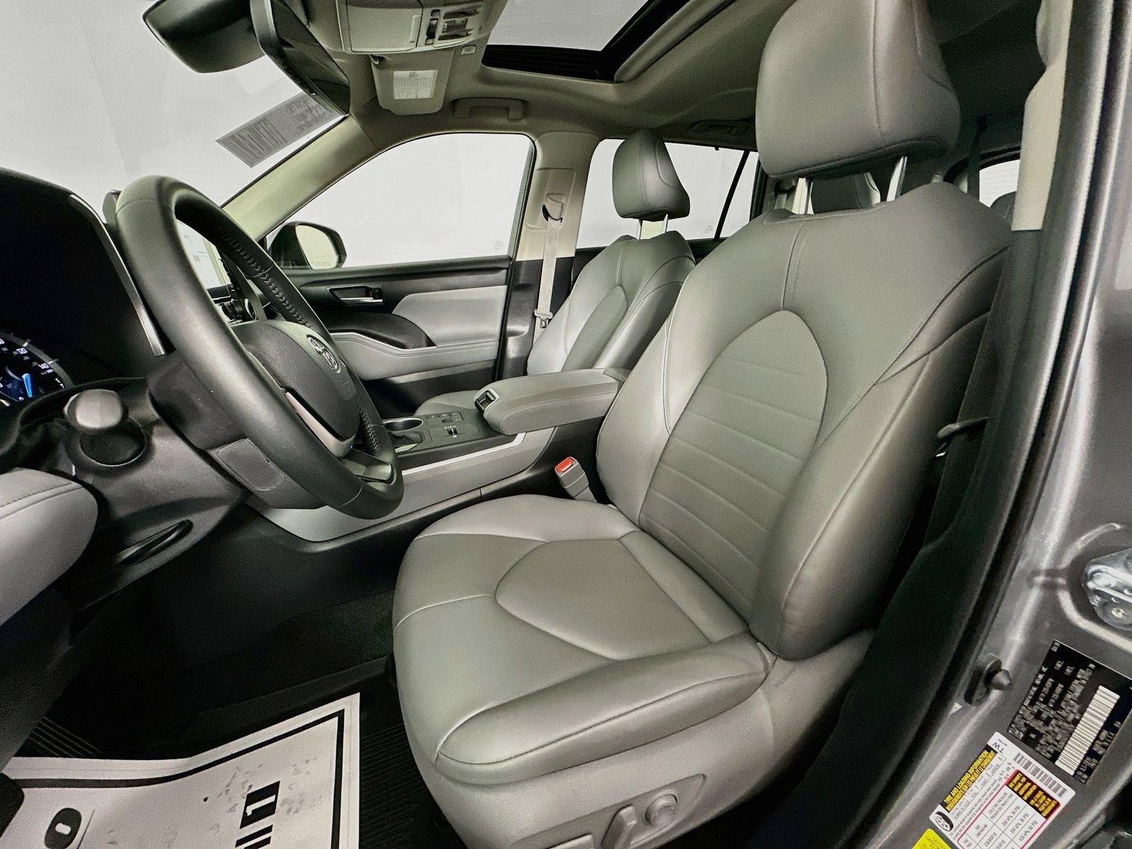 Certified 2026 Toyota Highlander XLE AWD/4WD image 21