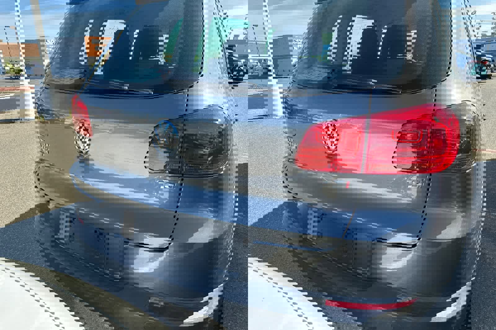 Used 2017 Volkswagen Tiguan Limited w/ Premium Package image 19