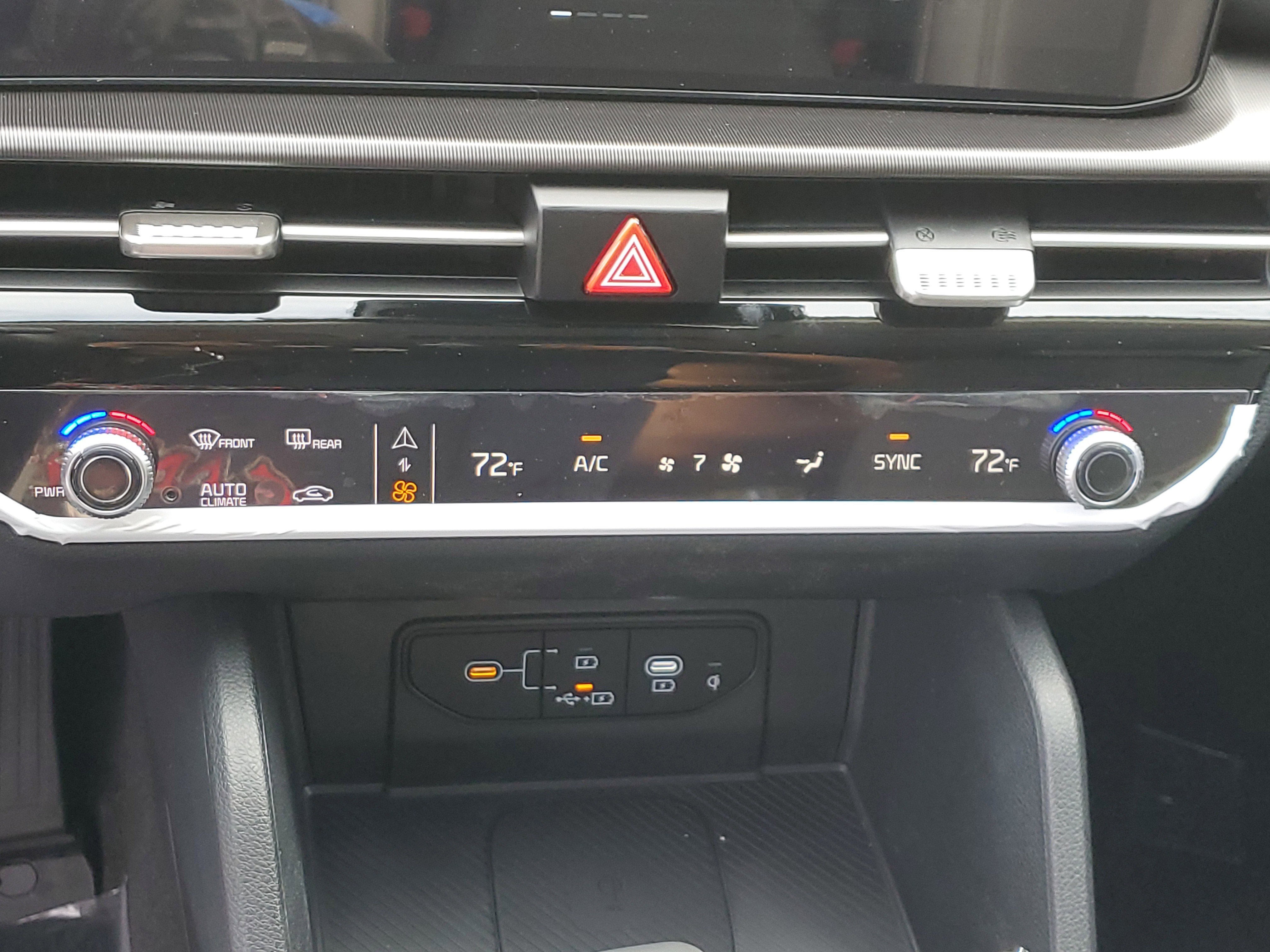 New 2026 Kia Sportage SX image 30