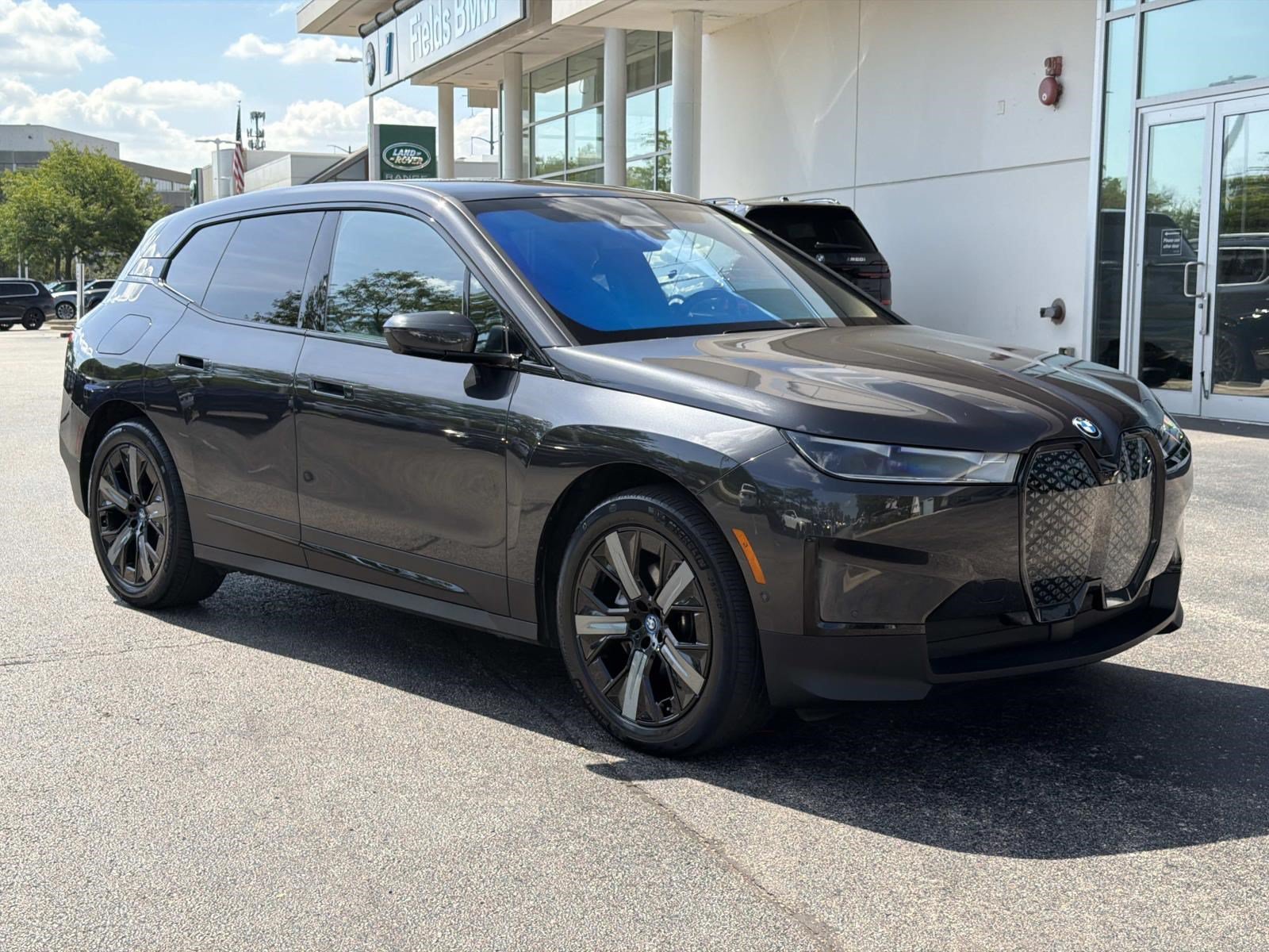 Certified 2024 BMW iX xDrive50 w/ Convenience Package AWD/4WD image 3