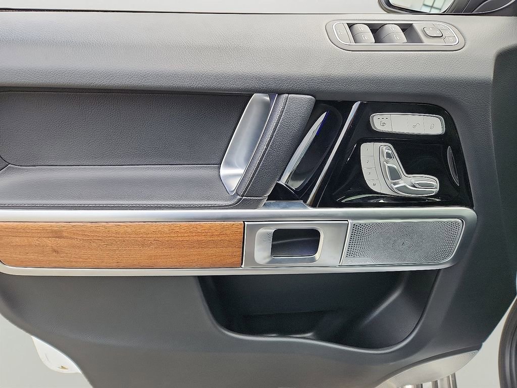 Used 2023 Mercedes-Benz G 550 image 13