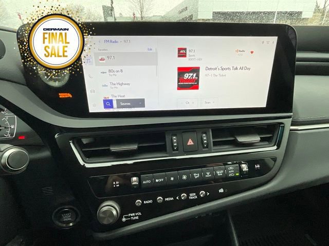 Certified 2025 Lexus ES 350 w/ Premium Package image 16