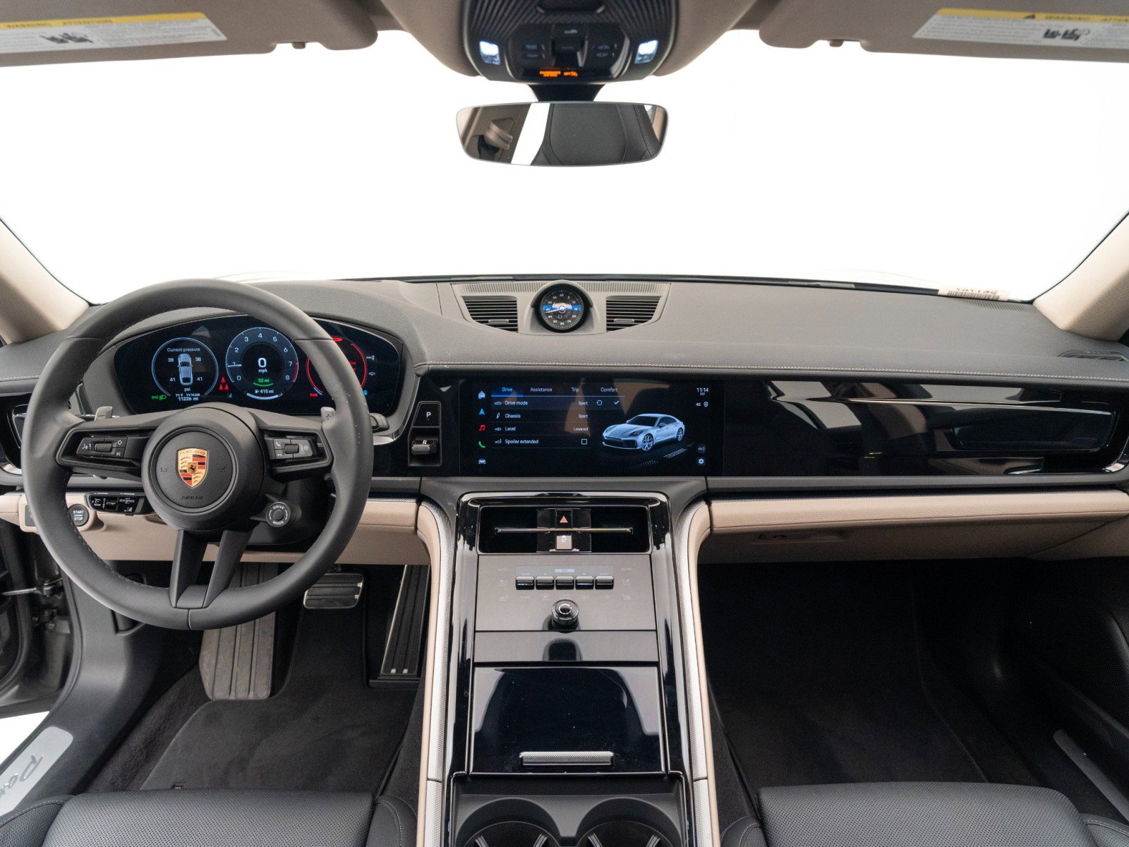 Used 2025 Porsche Panamera 4 image 20