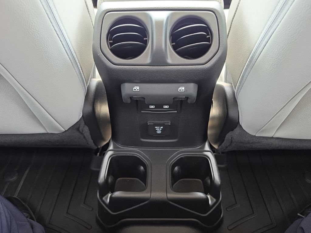 Used 2023 Jeep Gladiator Overland AWD/4WD image 24