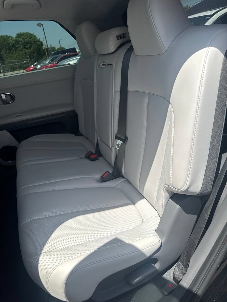 Used 2023 Hyundai Ioniq 5 SEL w/ Cargo Package AWD/4WD image 9