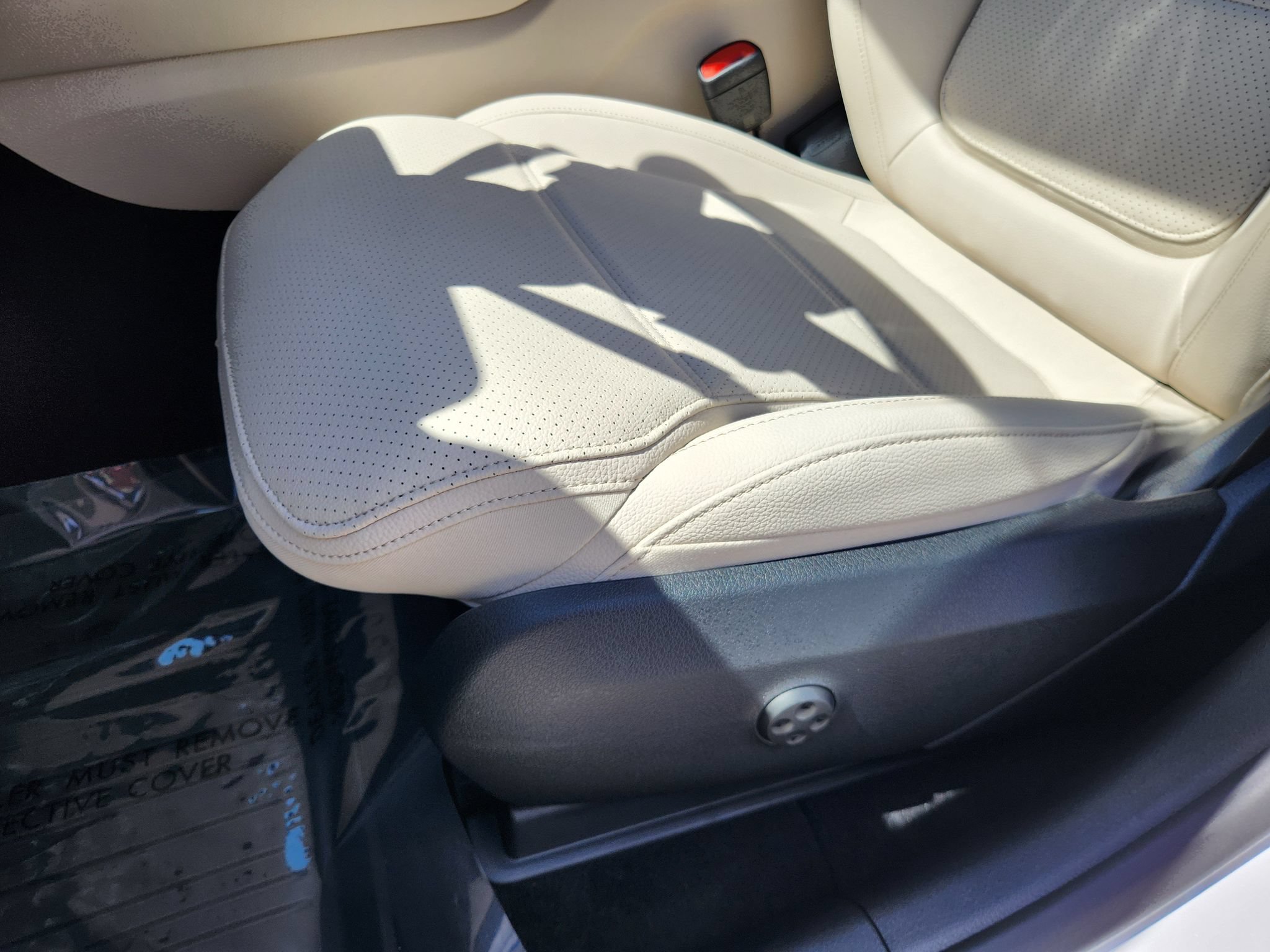 New 2027 Mercedes-Benz GLC 300 4MATIC image 17