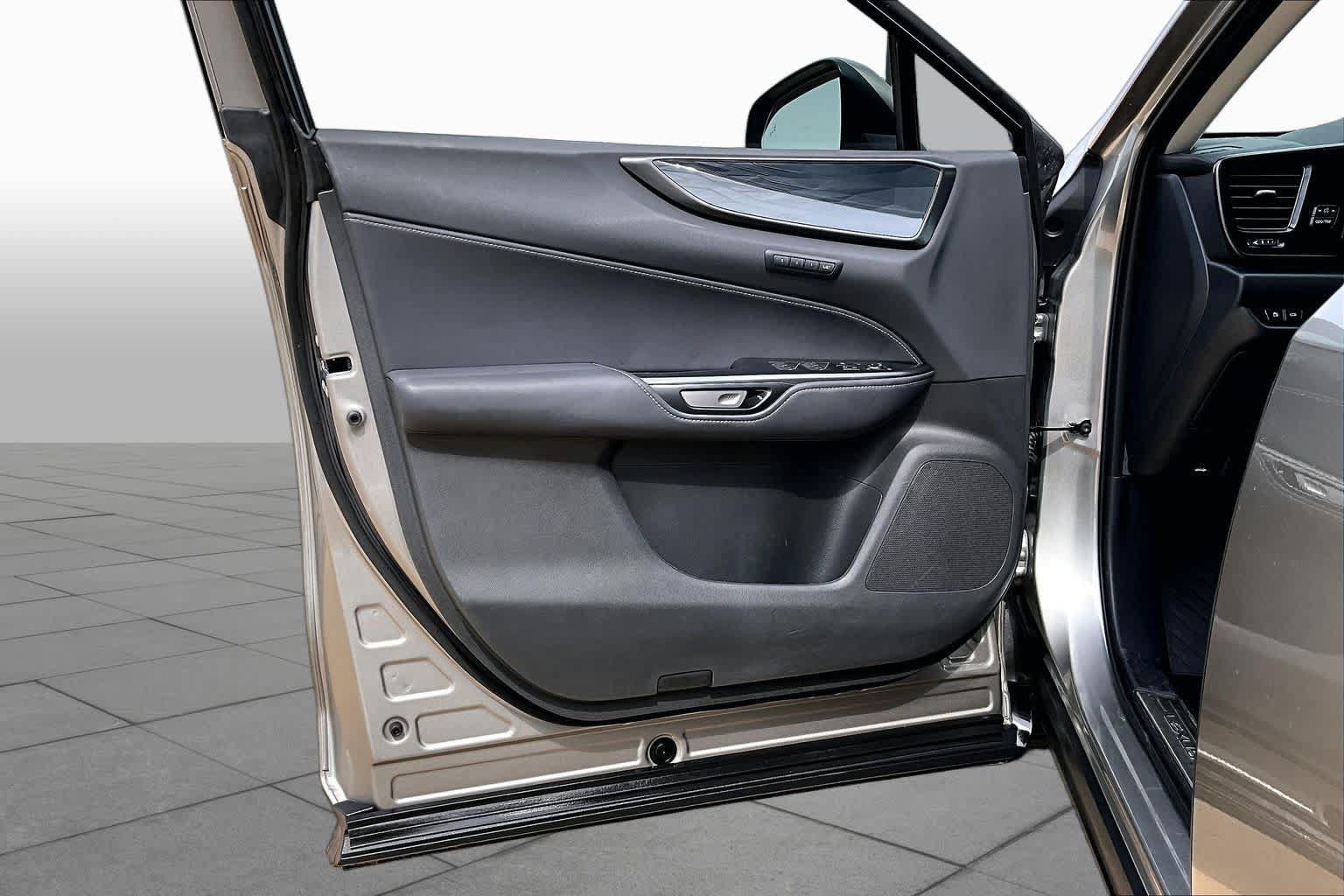 Certified 2025 Lexus NX 350 AWD w/ Accessory Package (2T) image 22