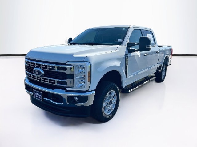 Certified 2025 Ford F250 XLT w/ Snow Plow Prep Package AWD/4WD image 3