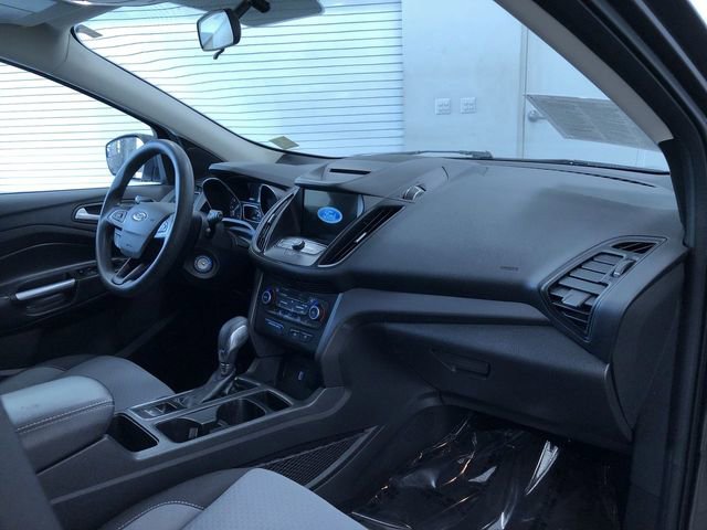 Used 2018 Ford Escape SE w/ SE Sync 3 Package FWD image 24