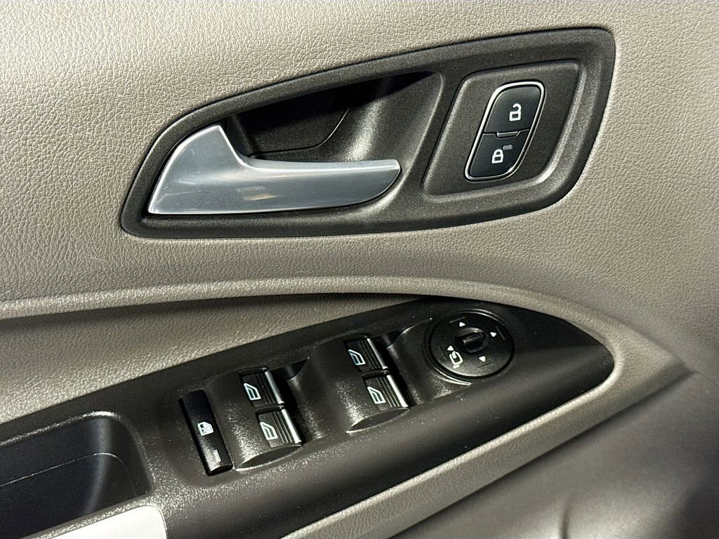 Used 2022 Ford Transit Connect XLT FWD image 20