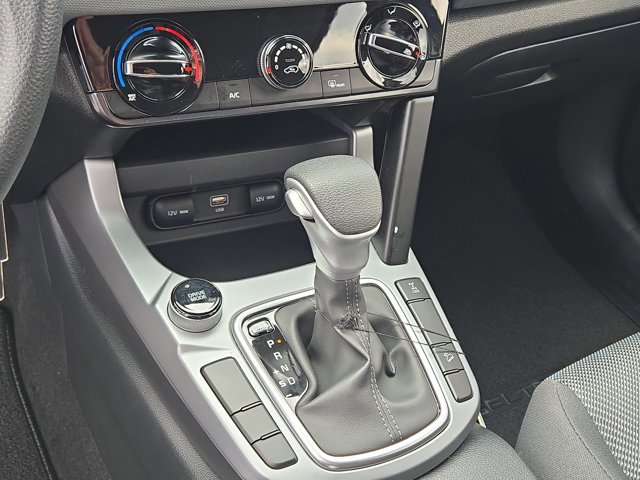 New 2025 Kia Seltos LX AWD/4WD image 30