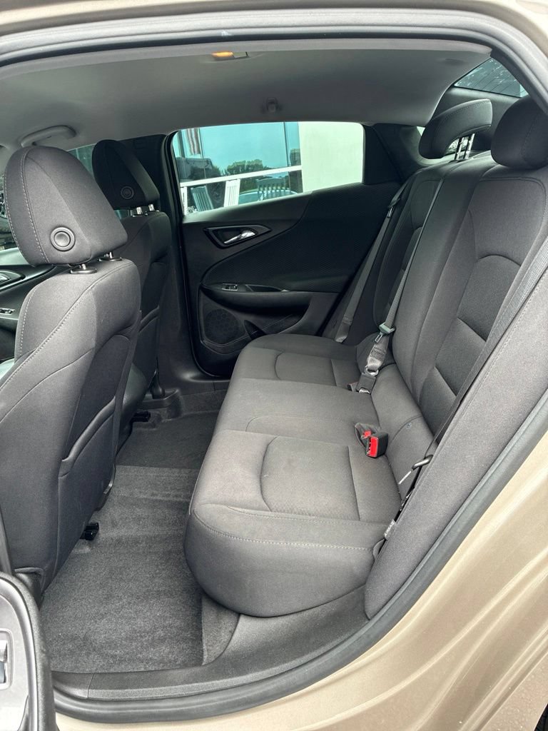 Used 2022 Chevrolet Malibu RS FWD image 10