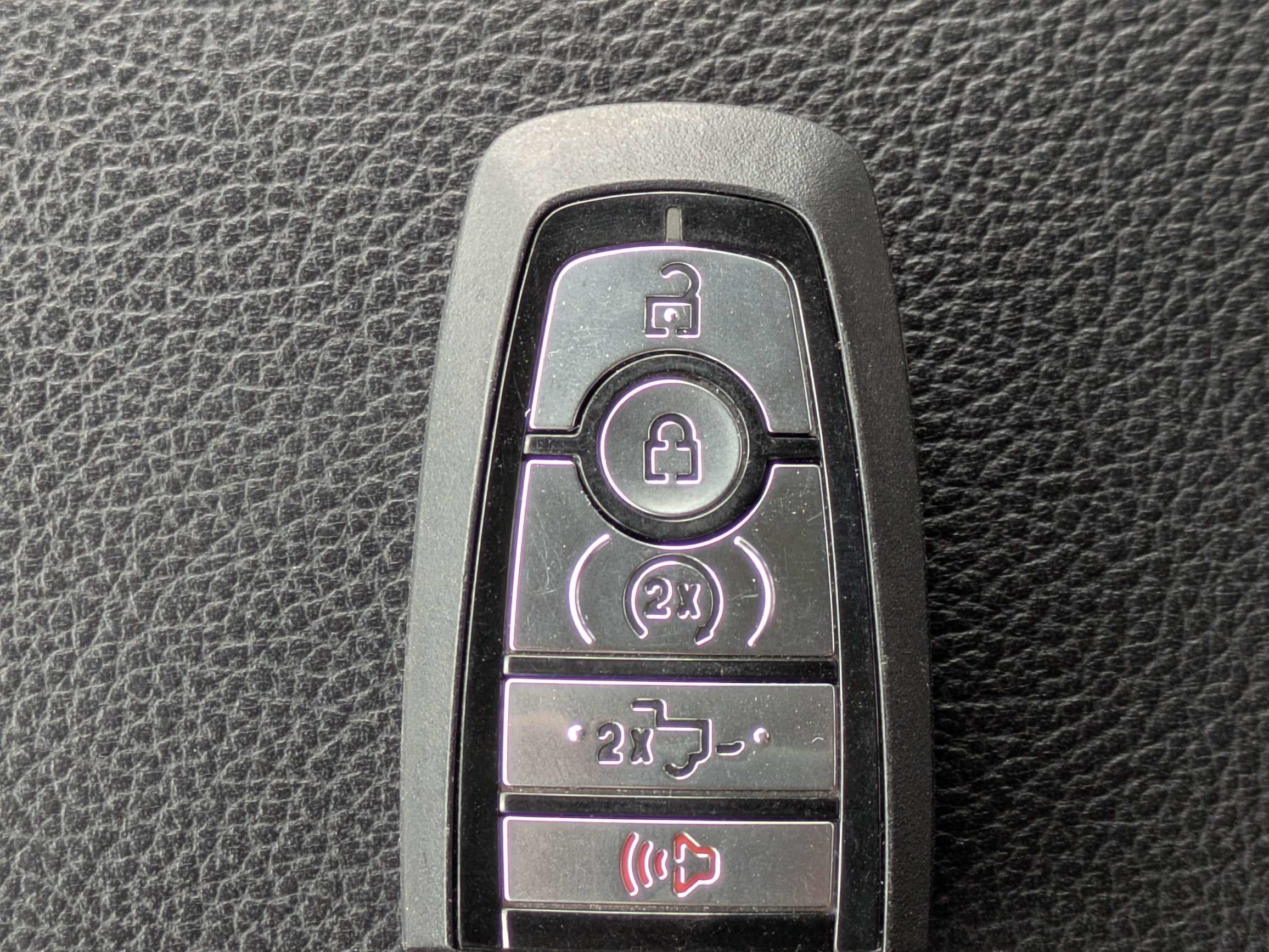Used 2020 Ford F250 Lariat AWD/4WD image 40