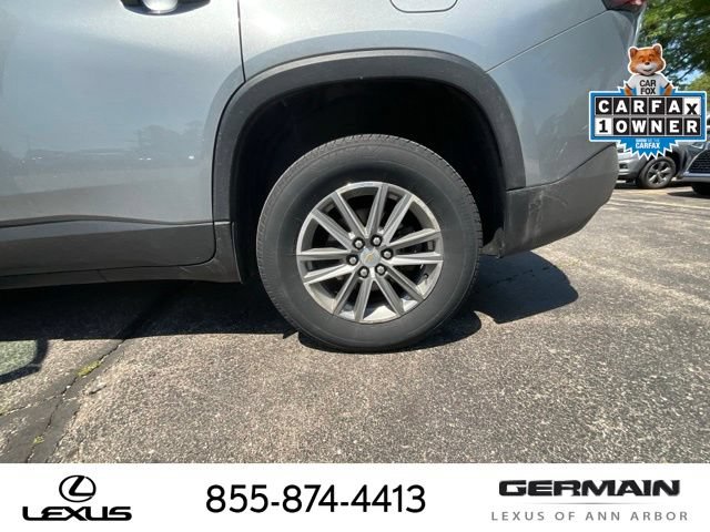 Used 2023 Chevrolet Traverse LT w/ Rear Camera Mirror Package AWD/4WD image 23