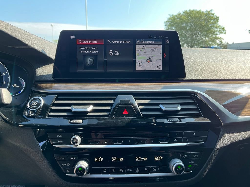 Used 2018 BMW 540i xDrive AWD/4WD image 40