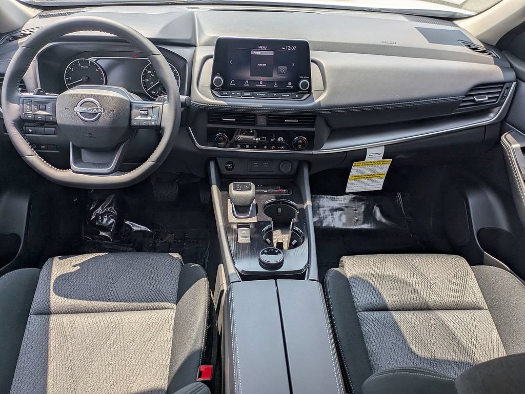 New 2025 Nissan Rogue SV AWD/4WD image 8