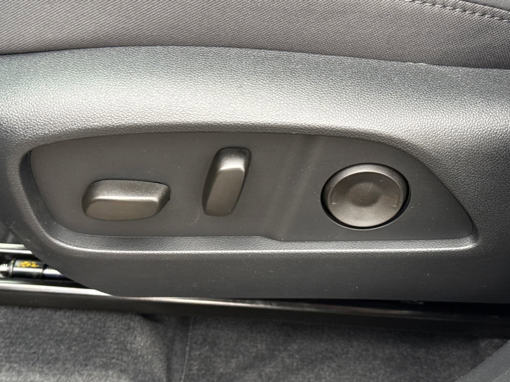 New 2026 GMC Terrain Elevation w/ Elevation Premium Package image 19