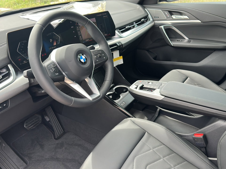 New 2026 BMW X2 xDrive28i w/ Convenience Package image 9