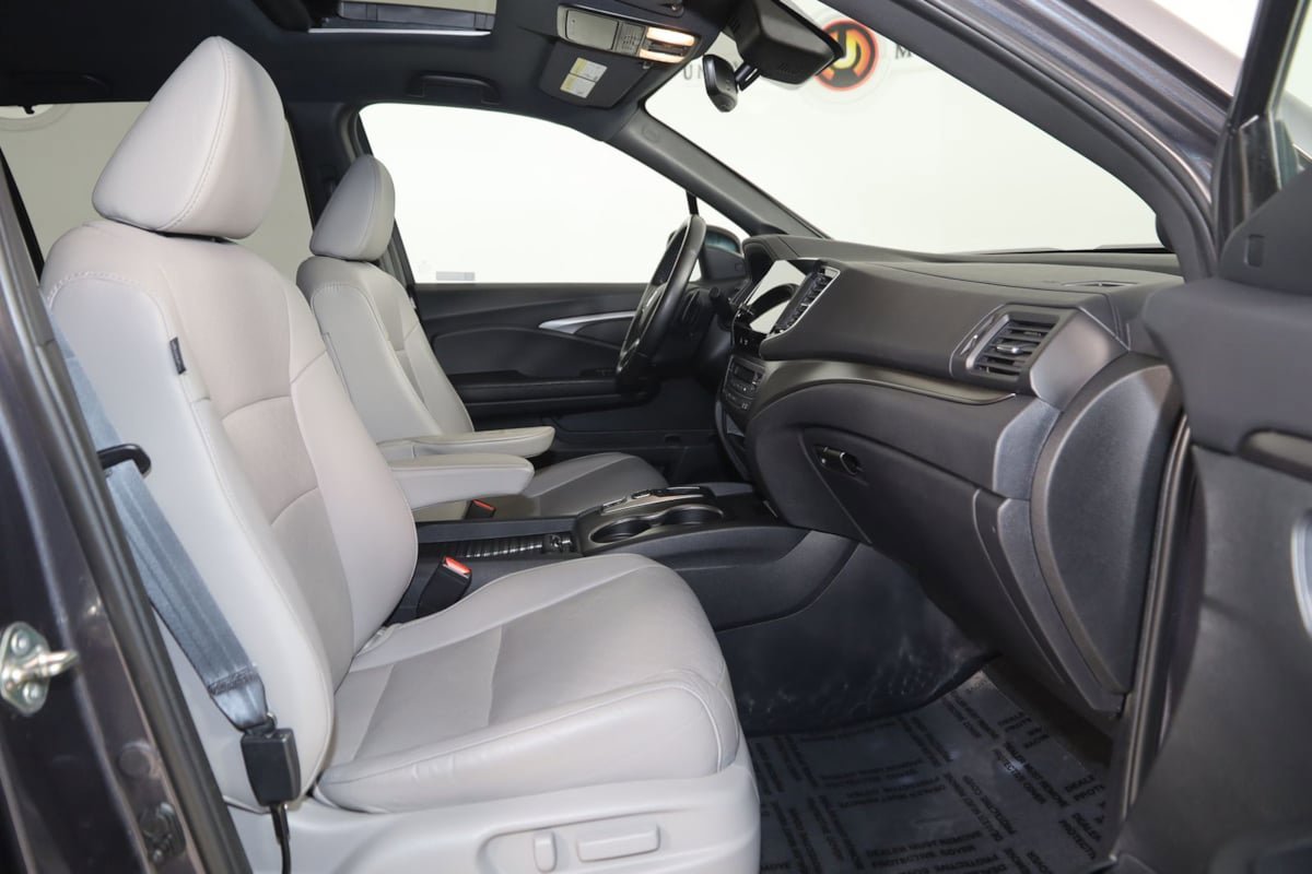 Used 2019 Honda Passport EX-L image 12