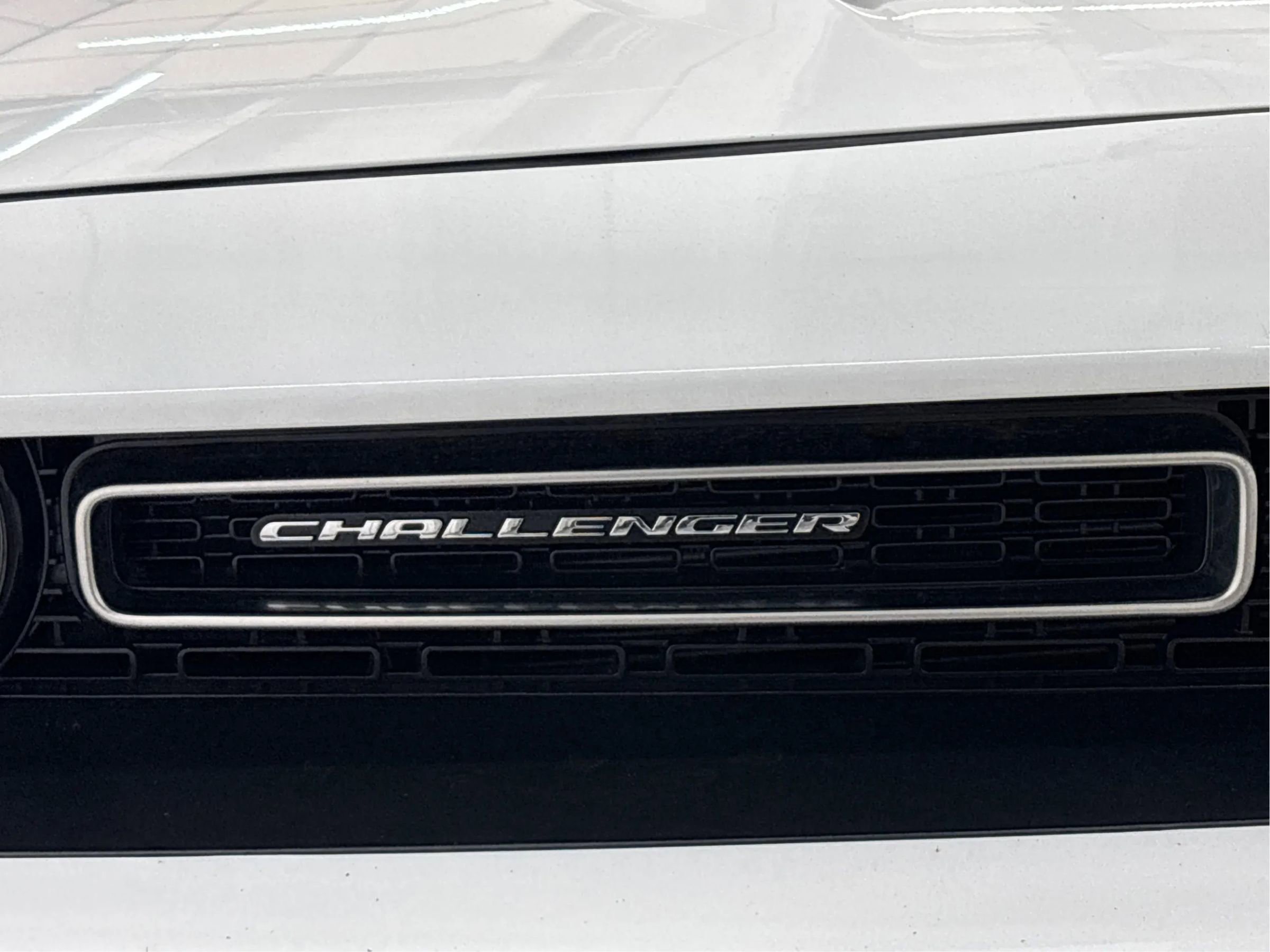 Used 2022 Dodge Challenger R/T image 34