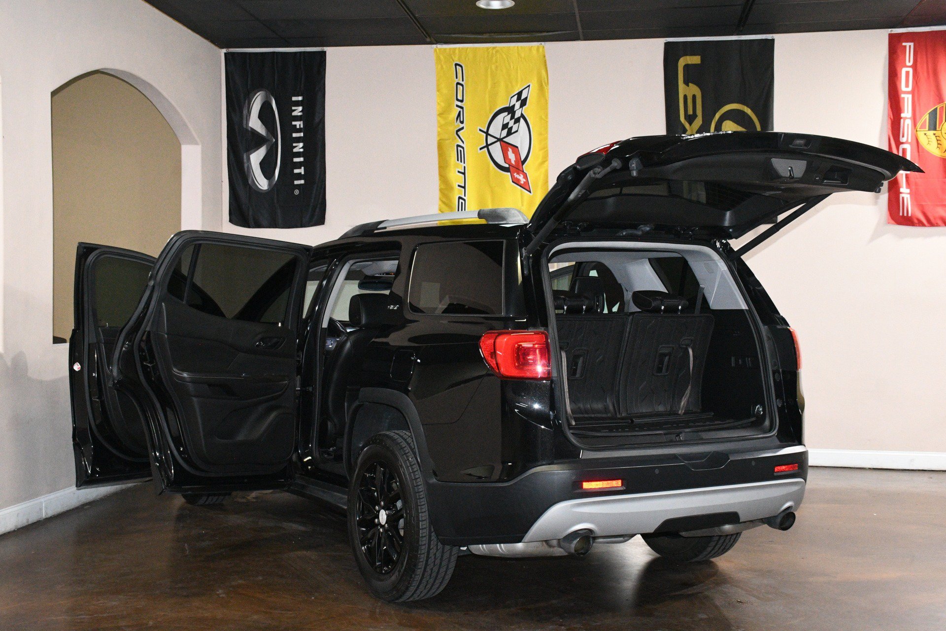 Used 2019 GMC Acadia SLT FWD image 92