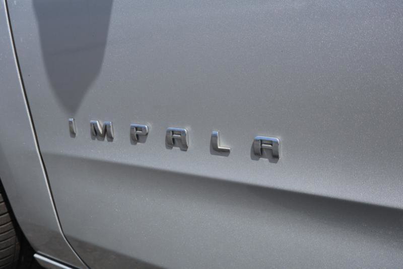 Used 2017 Chevrolet Impala LT w/ Convenience Package FWD image 11