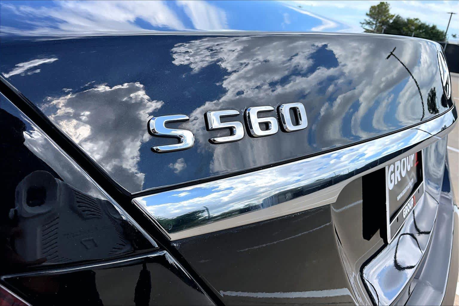 Used 2018 Mercedes-Benz S 560 Sedan image 30