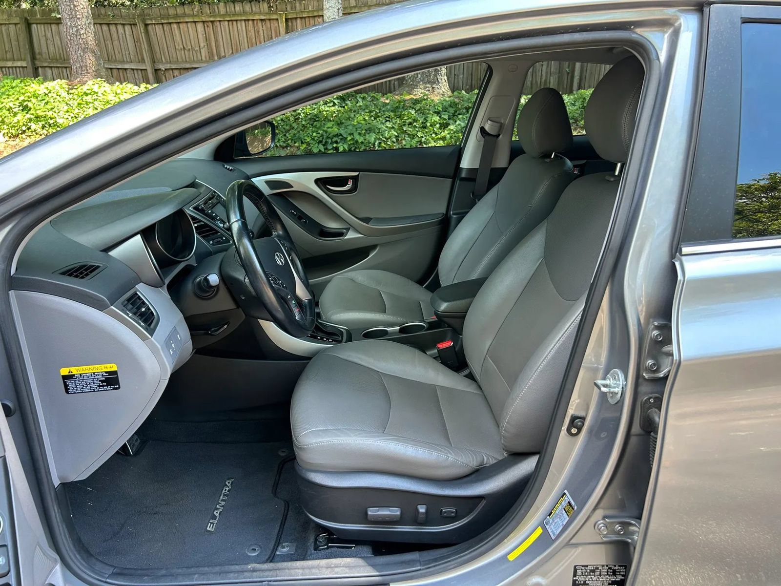 Used 2014 Hyundai Elantra Sport FWD image 12