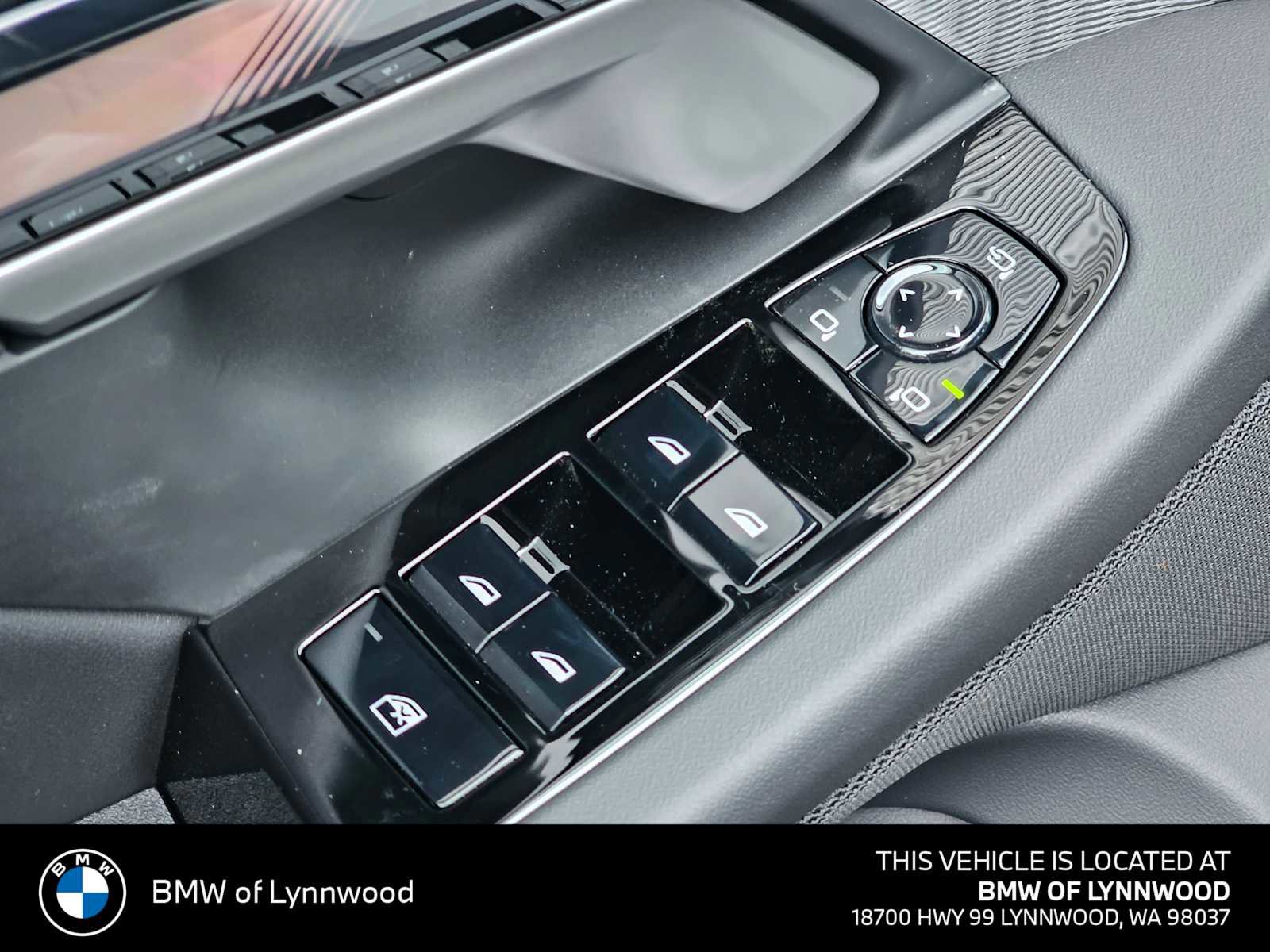 New 2026 BMW i5 eDrive40 w/ M Sport Package AWD/4WD image 23