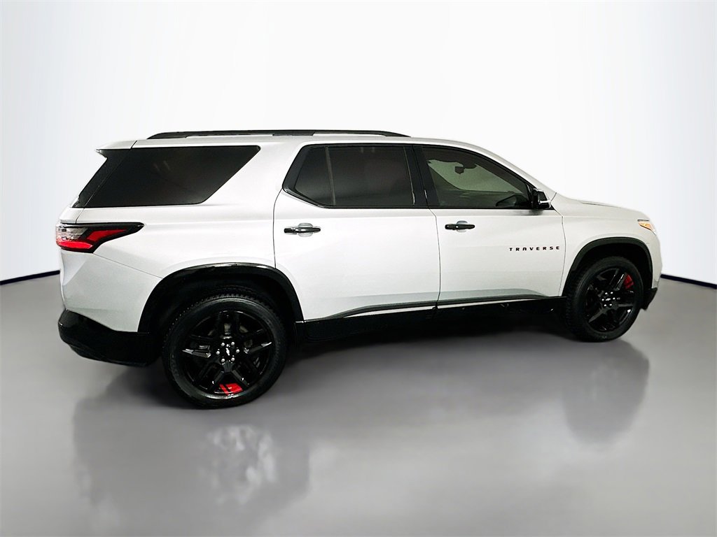 Used 2020 Chevrolet Traverse Premier w/ Redline Edition image 8