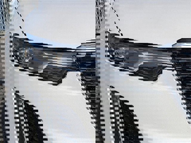 New 2025 Cadillac XT6 Luxury image 9