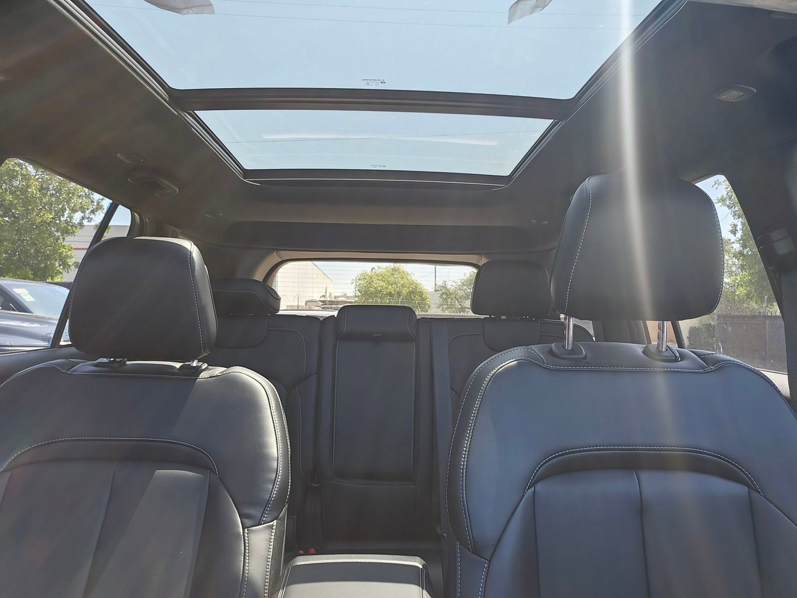 New 2026 Jeep Grand Cherokee Limited w/ Limited Altitude Package RWD image 26