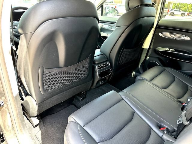 Used 2025 Genesis GV70 2.5T AWD/4WD image 19
