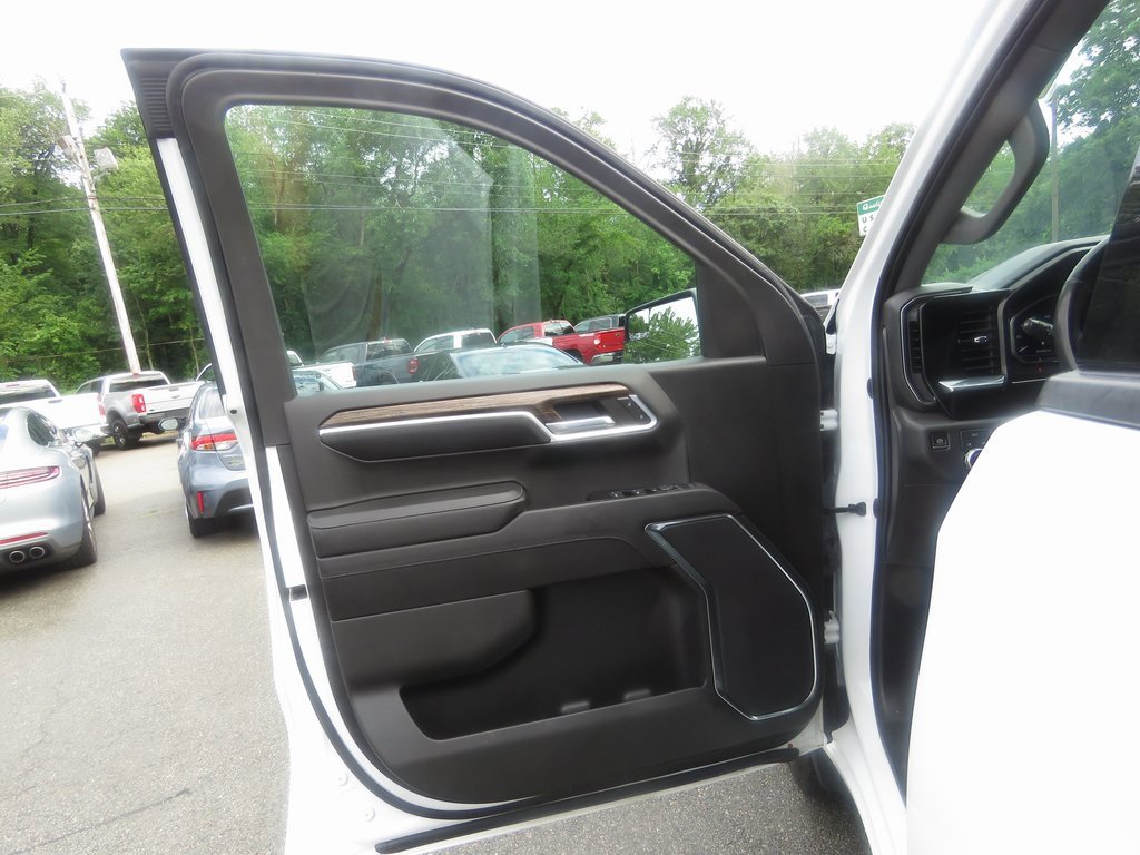 Used 2023 GMC Sierra 1500 Elevation image 10