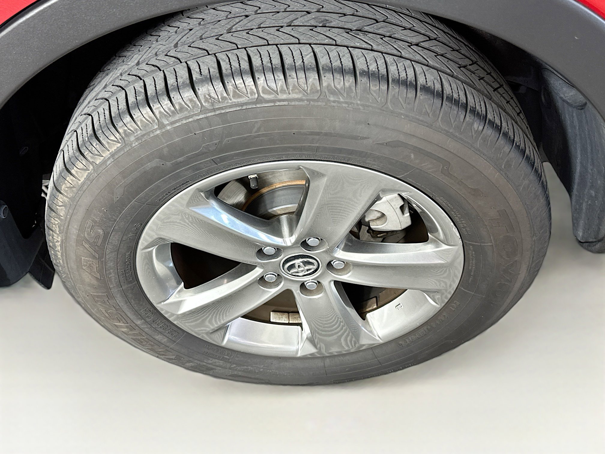 Used 2015 Toyota RAV4 XLE image 11