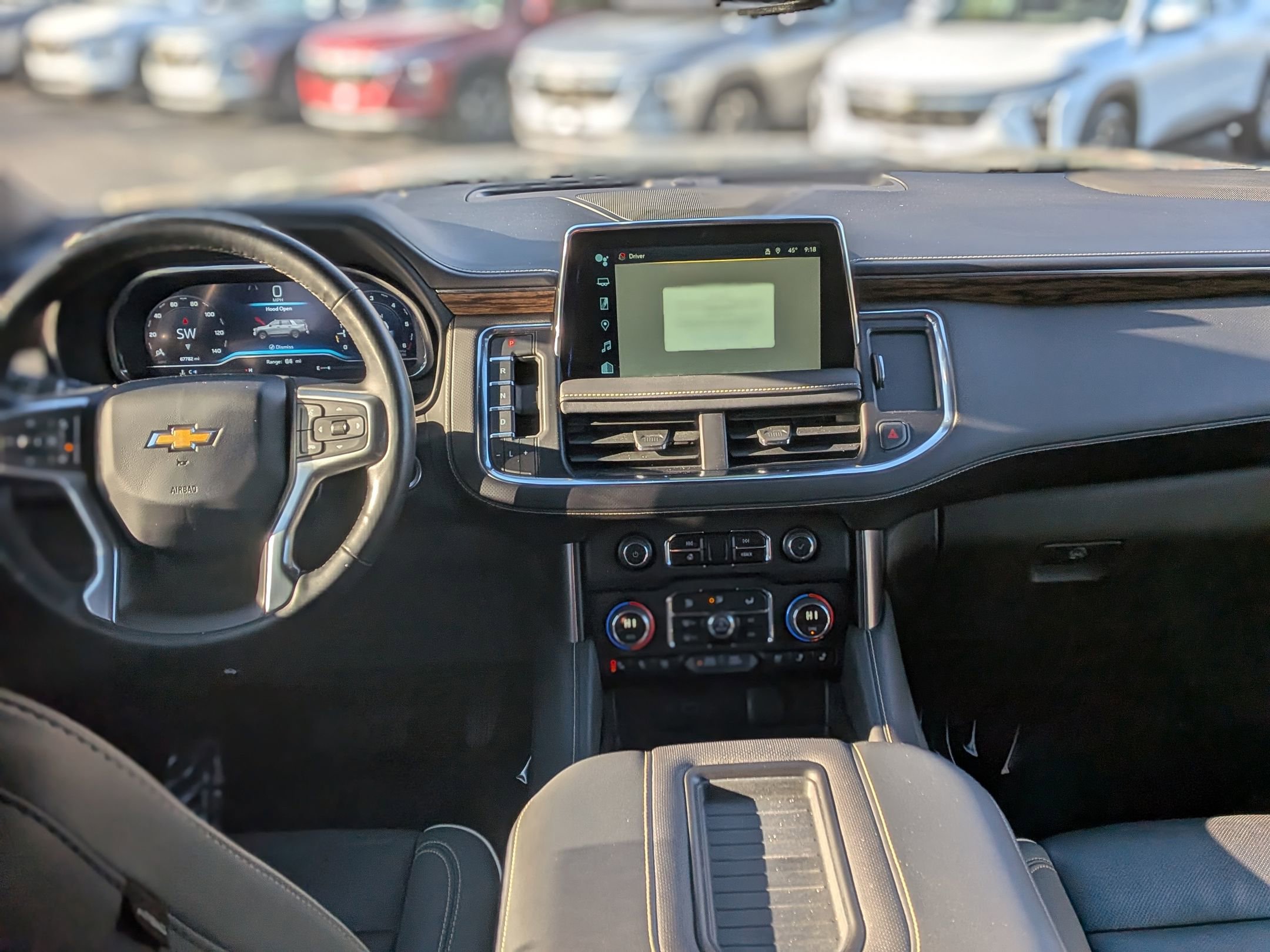 Used 2024 Chevrolet Suburban Premier image 19