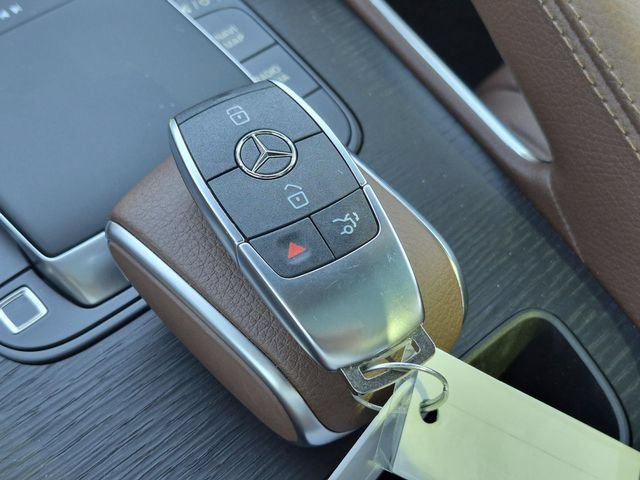 Certified 2025 Mercedes-Benz GLE 450e 4MATIC image 40