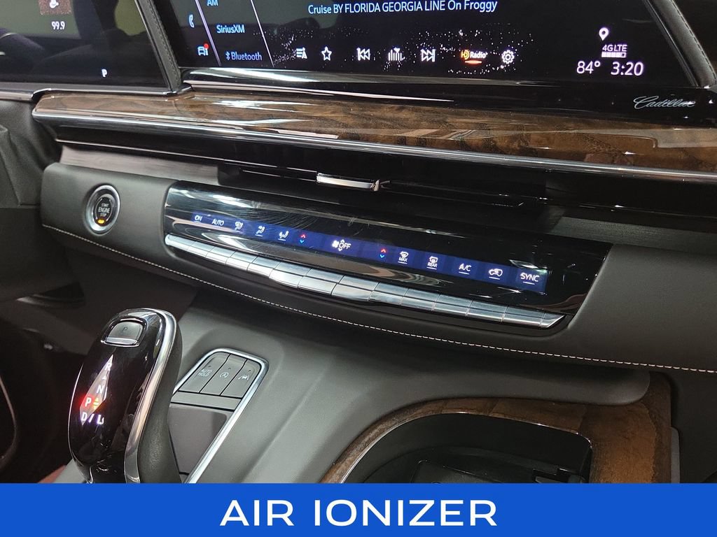 Used 2021 Cadillac Escalade Sport Platinum AWD/4WD image 17