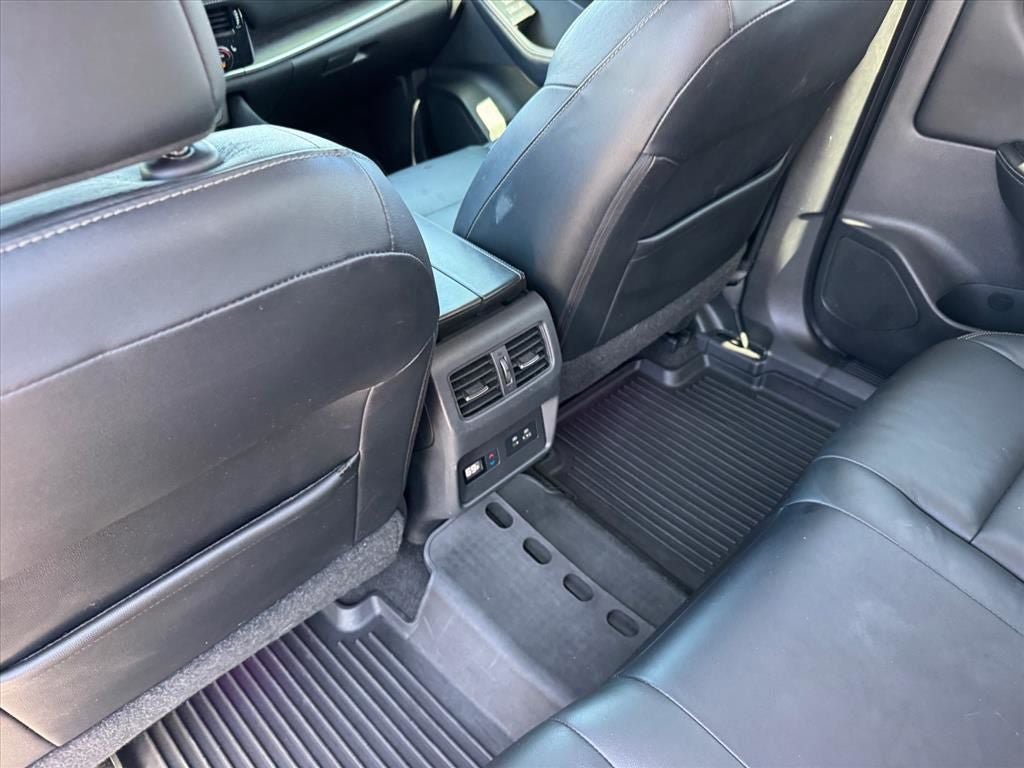 Used 2021 Nissan Rogue SL w/ Premium Package FWD image 16