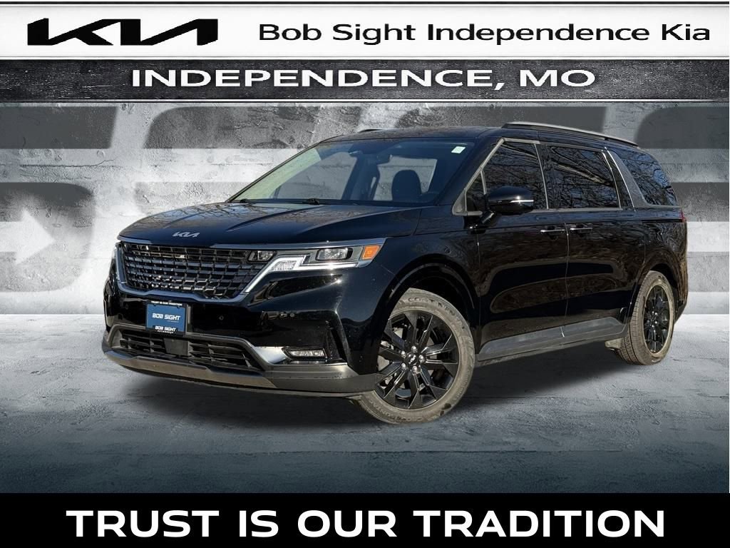 Certified 2023 Kia Carnival SX