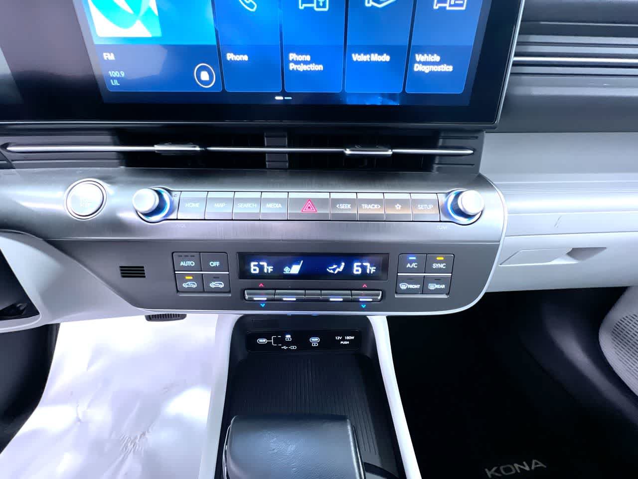 Used 2024 Hyundai Kona SEL FWD image 29