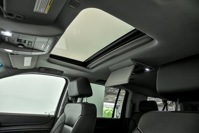 Used 2019 GMC Yukon XL SLT w/ Open Road Package image 12
