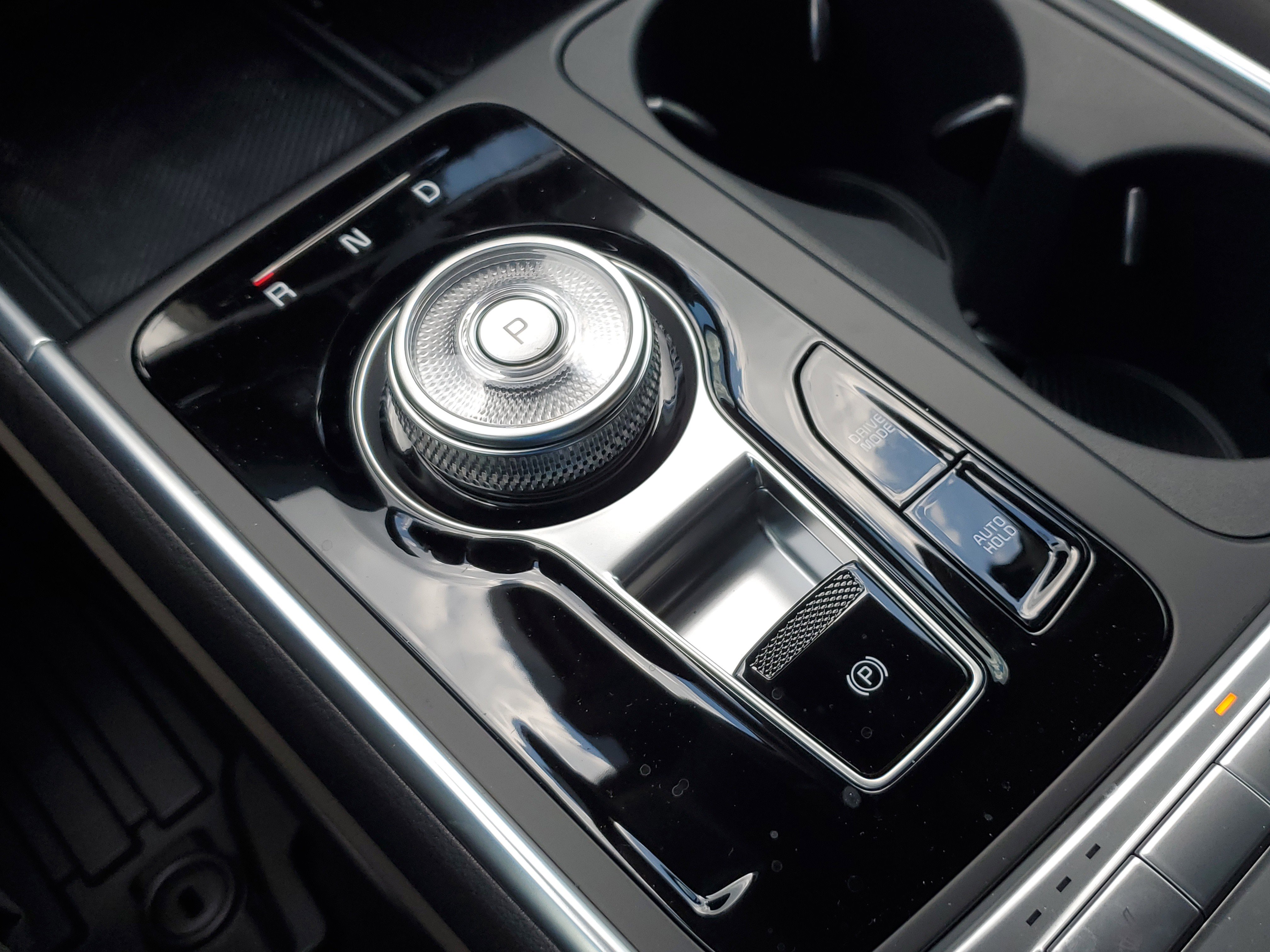 New 2025 Kia Carnival EX image 30