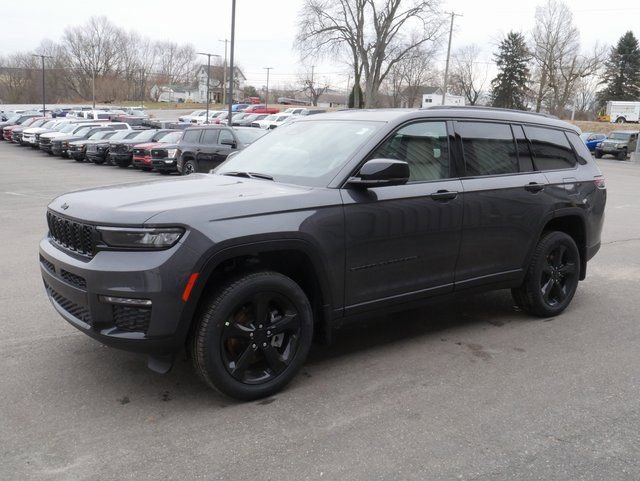 New 2025 Jeep Grand Cherokee L Limited w/ Luxury Tech Group II image 11
