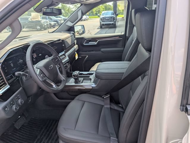 New 2026 Chevrolet Silverado 1500 RST w/ Safety Package AWD/4WD image 14