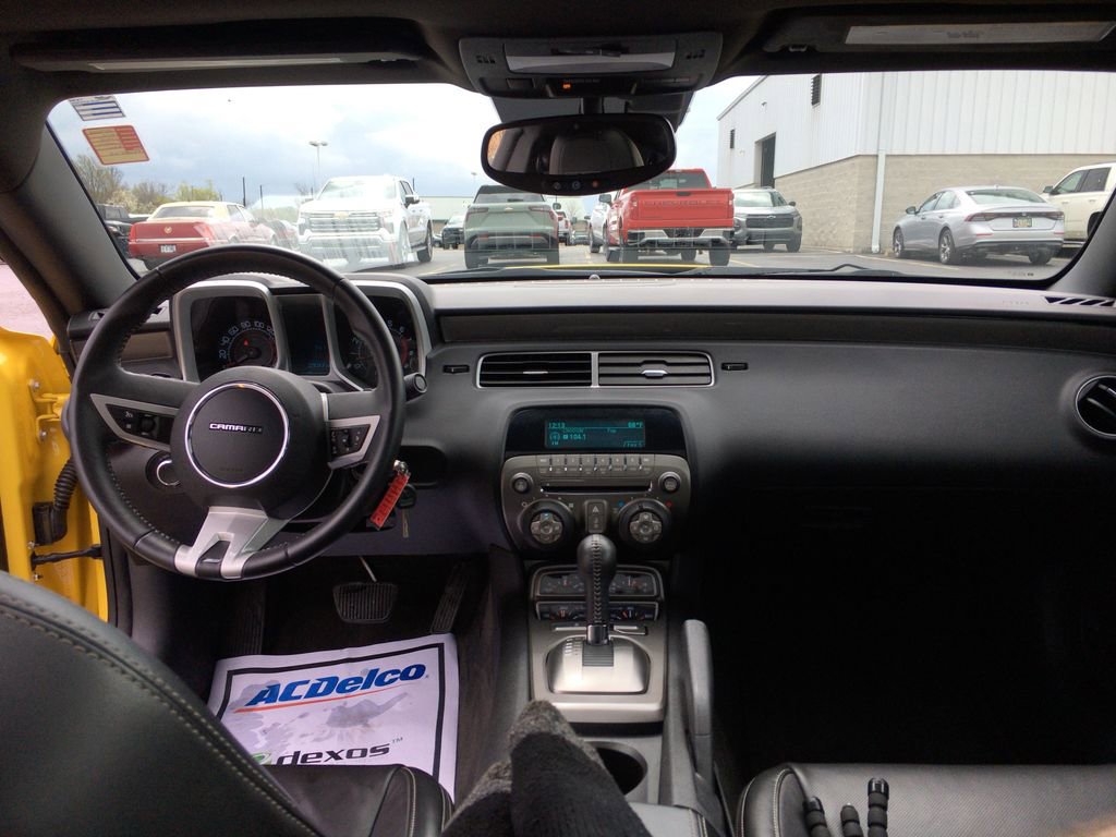 Used 2010 Chevrolet Camaro SS w/ RS Package image 17