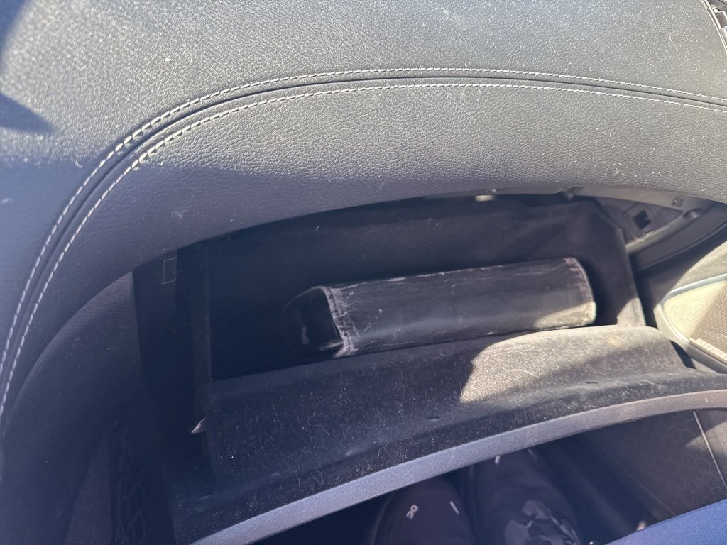 Used 2017 INFINITI Q60 Red Sport 400 image 38