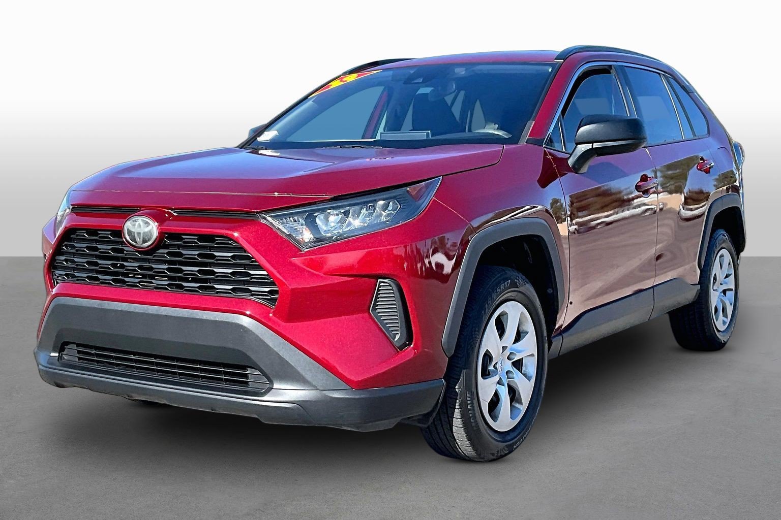 Used 2019 Toyota RAV4 LE w/ Carpet Mat Package