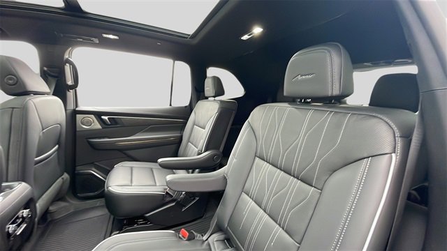 New 2026 Buick Enclave Avenir w/ Super Cruise Package image 18
