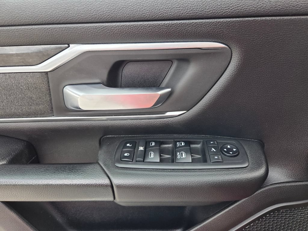 Used 2019 RAM 1500 Big Horn RWD image 21
